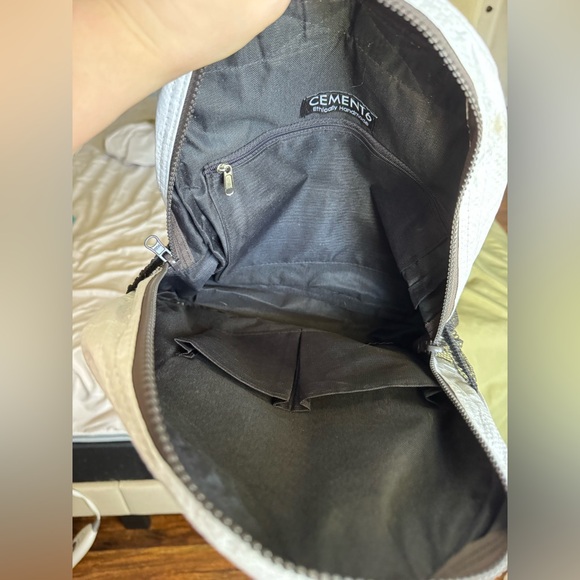 CEMENT6 White Elephant Print Women's Backpack - Casual Daypack - Picture 4 of 5